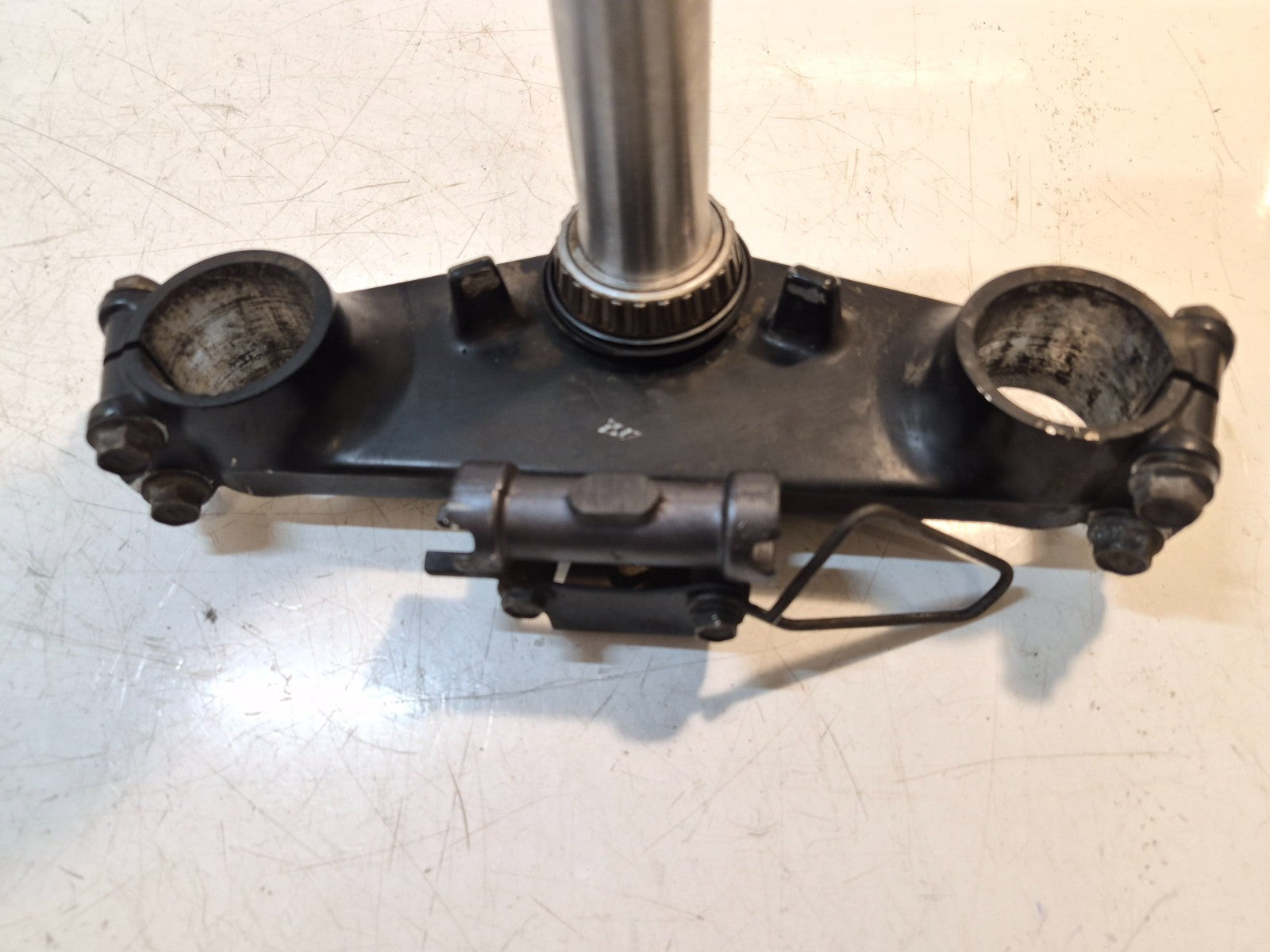 Kawasaki ZZR 1100 Yoke, Lower Fork Clamp