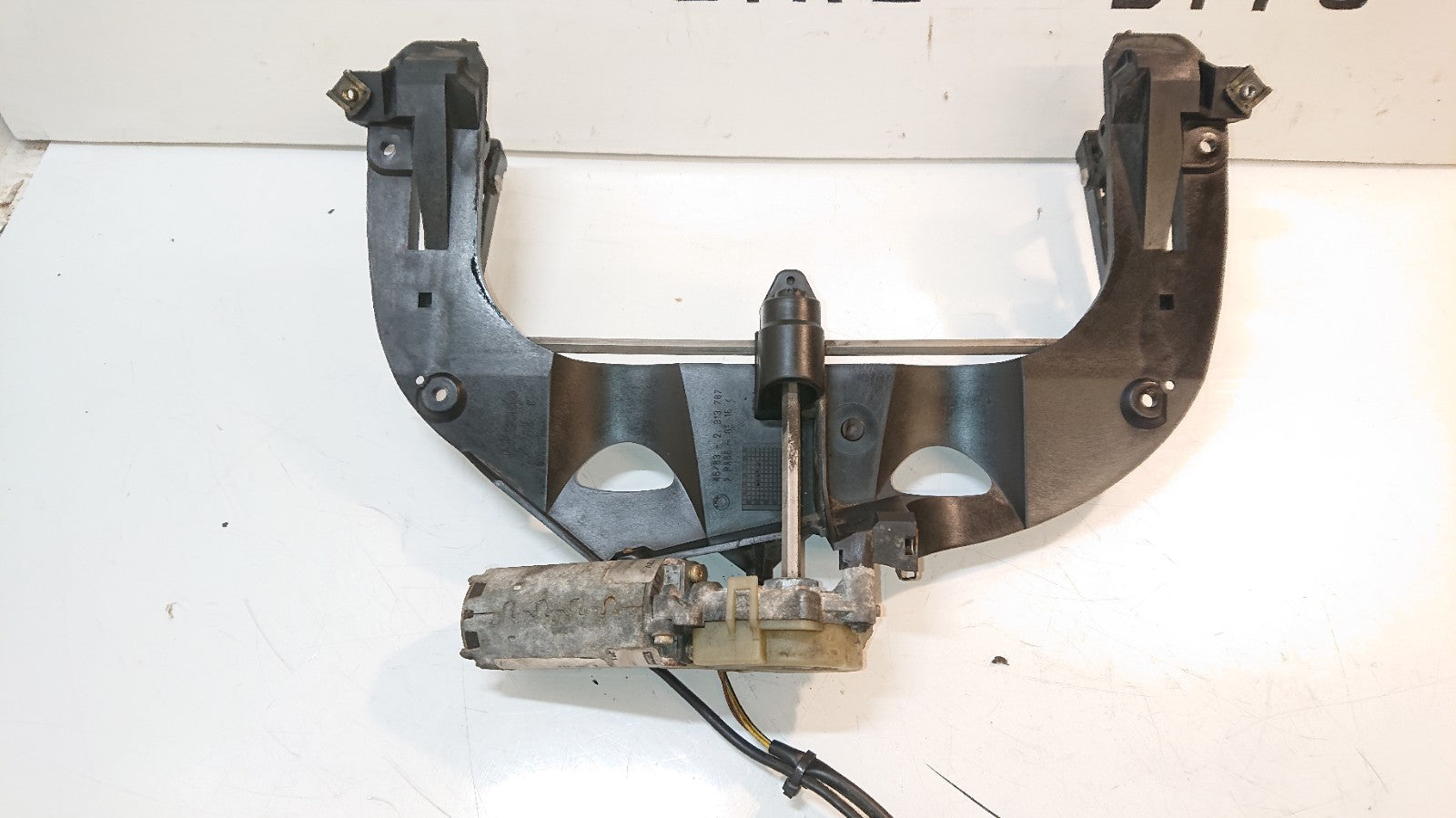 BMW R1150 RT Screen Motor Assembly