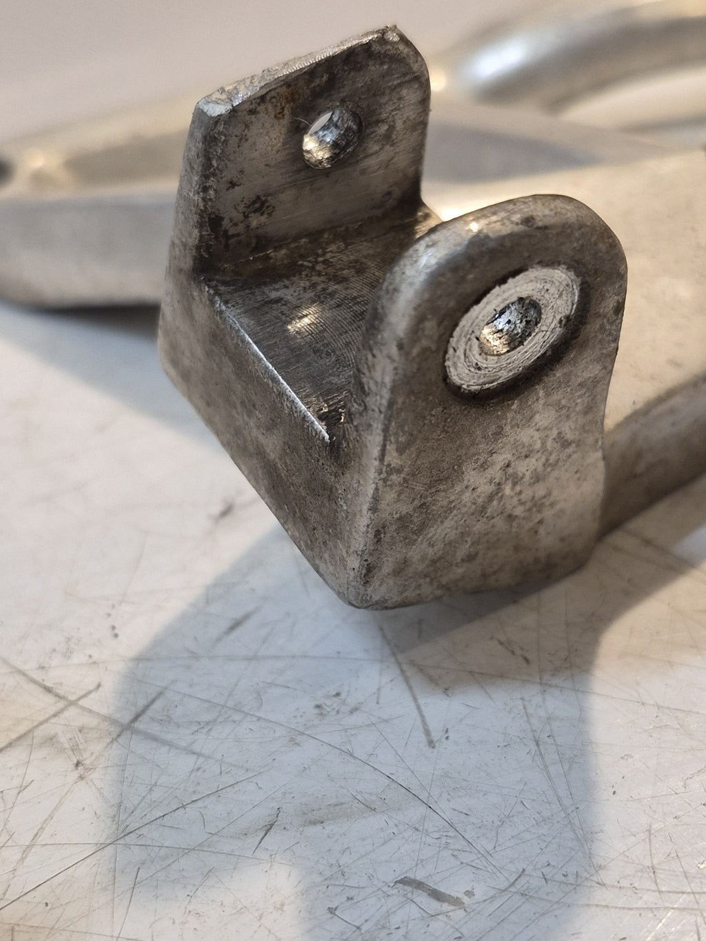 Yamaha FZS 600 FAZER Pillion Peg Hangers, Pair