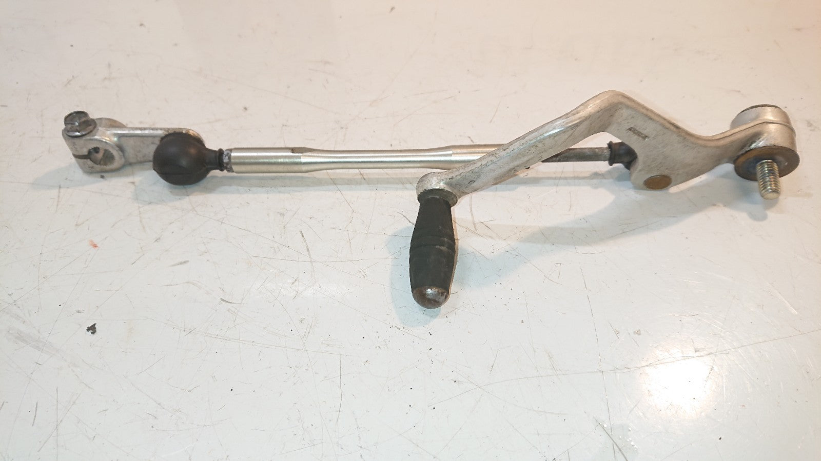 YAMAHA FJR1300 5JW 2001 -05 GEAR PEDAL AND LINKAGE