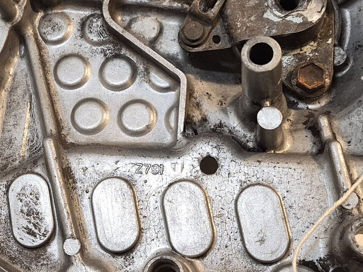 Suzuki GSF 600 Bandit Mk1 Front Sprocket Cover
