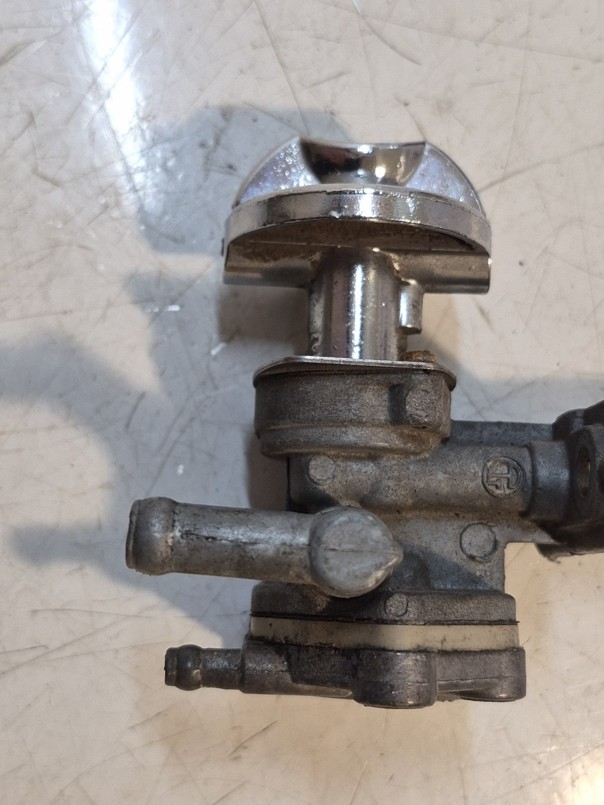 Kawasaki KLE 500 Petlock, Fuel Tap