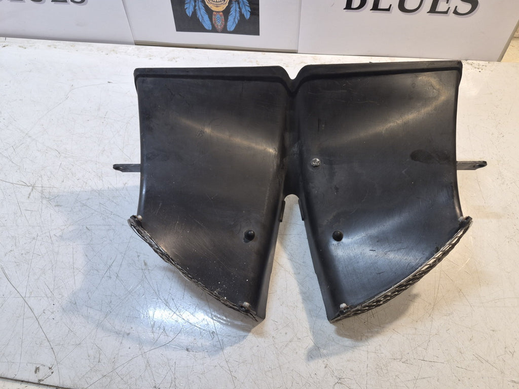 Honda CBR 1100 Blackbird Fairing, Oil Cooler Air Guide