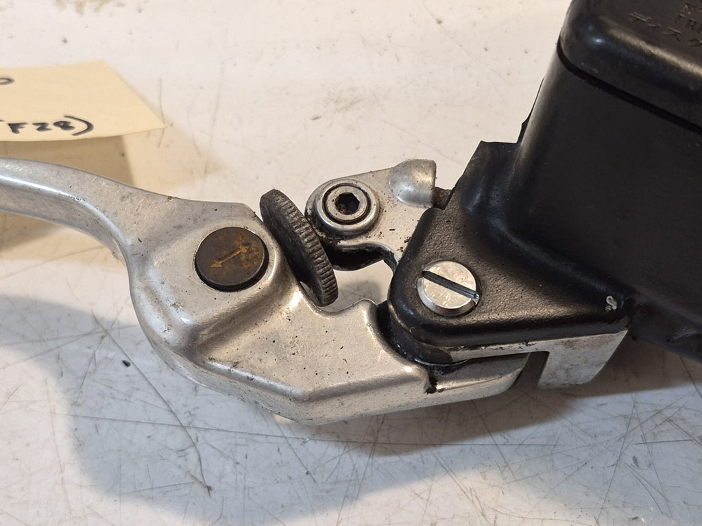 Honda CBR 1100 Blackbird Front Brake Master Cylinder And Lever