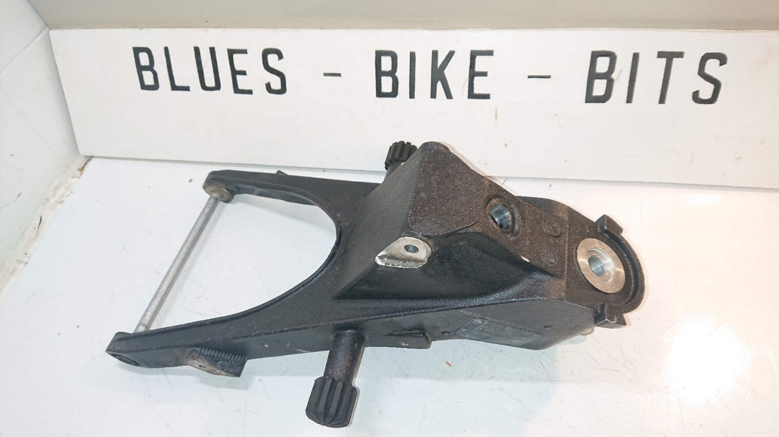 BMW R1150 RT Headstock