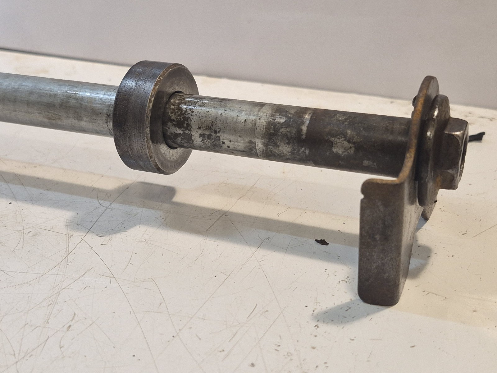 Kawasaki ER 5 Rear Wheel Spindle And Spacers