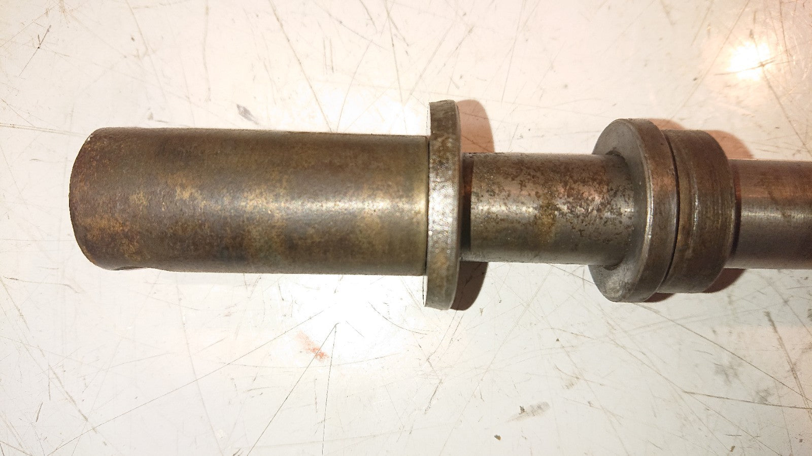 Yamaha XJ 900 Rear Wheel Spindle And Spacers