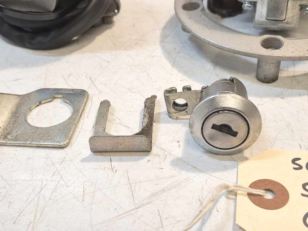 Suzuki SV 650s Gen 2 Lock Set