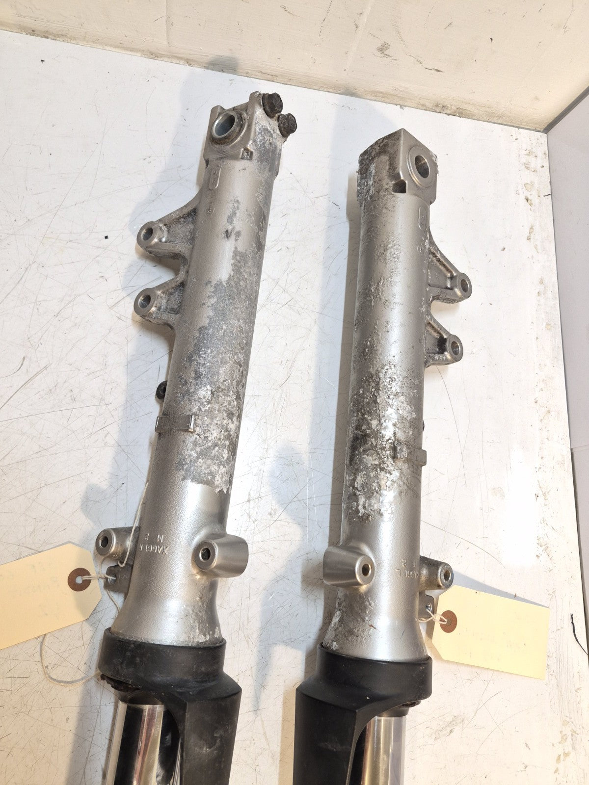 Suzuki GSF 600 Bandit Mk2 Forks