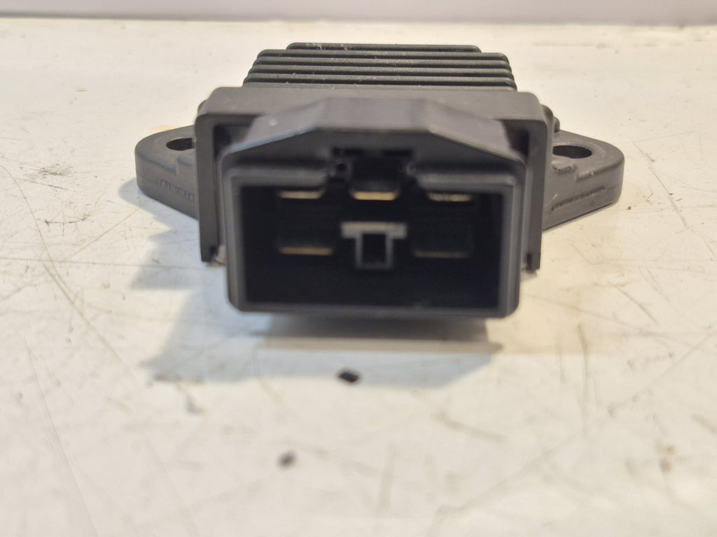 Honda CB 600F Hornet Regulator/Rectifier