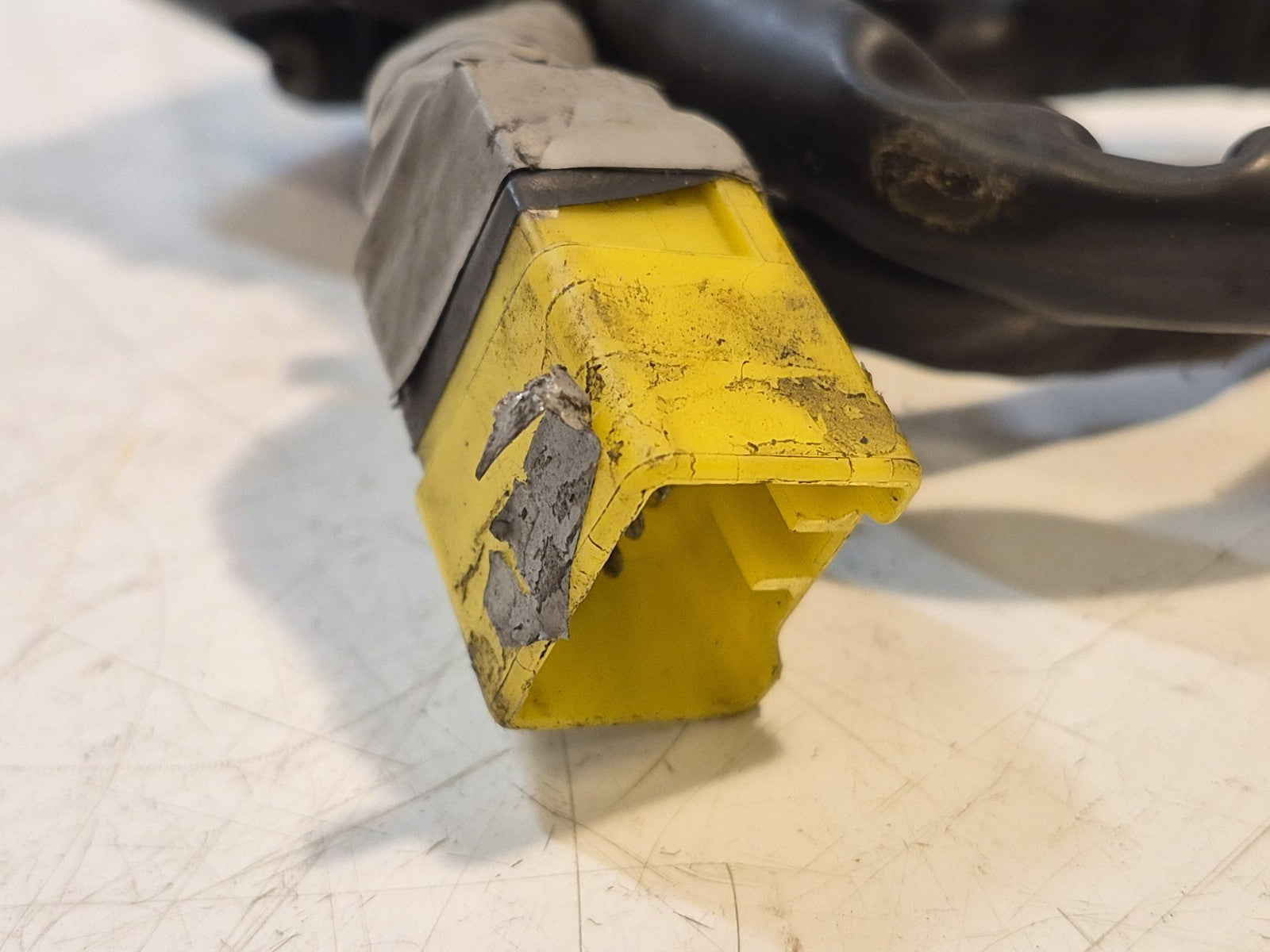 Suzuki GSF 600 Bandit Mk2 Switchgear, Left-hand