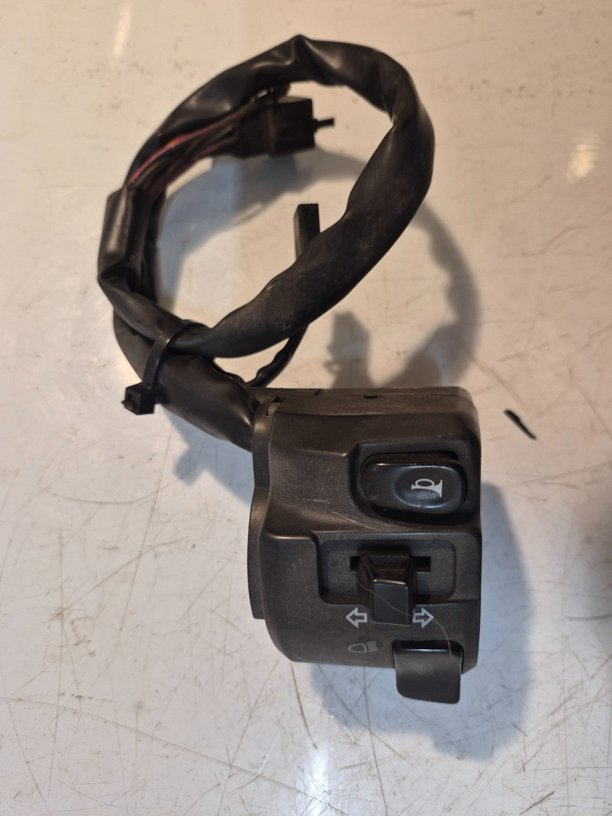 Kawasaki ZZR 1100 Switch Gear, Left-hand