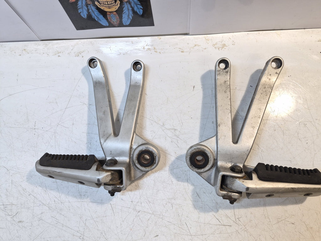 Suzuki VX 800 Pillion Pegs And Hangers