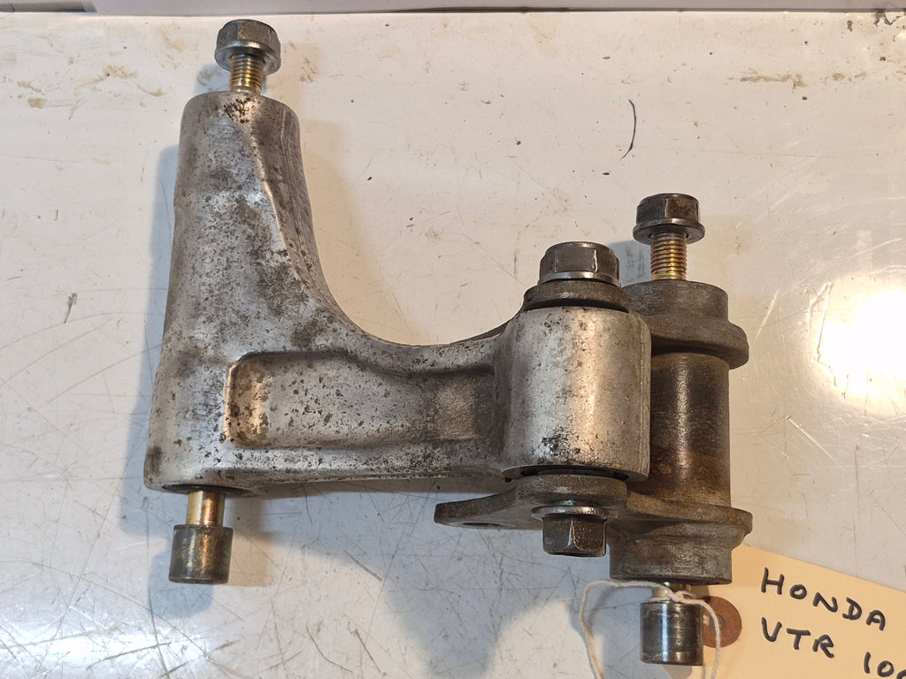 Honda VTR 1000 Firestorm Mono Shock Linkage, Lower Mount