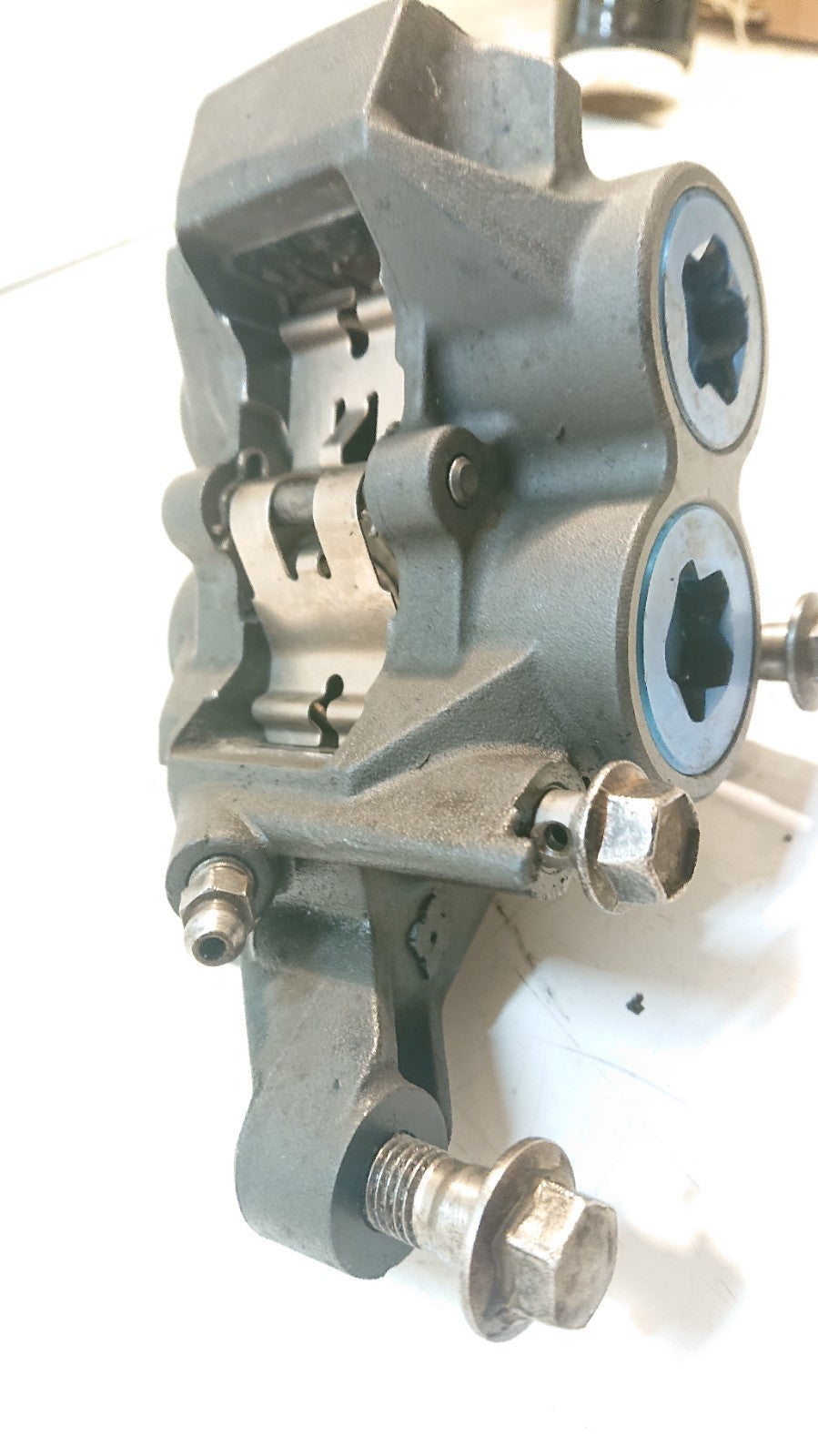 Yamaha FZS 600 FAZER Front Lefthand Brake Caliper