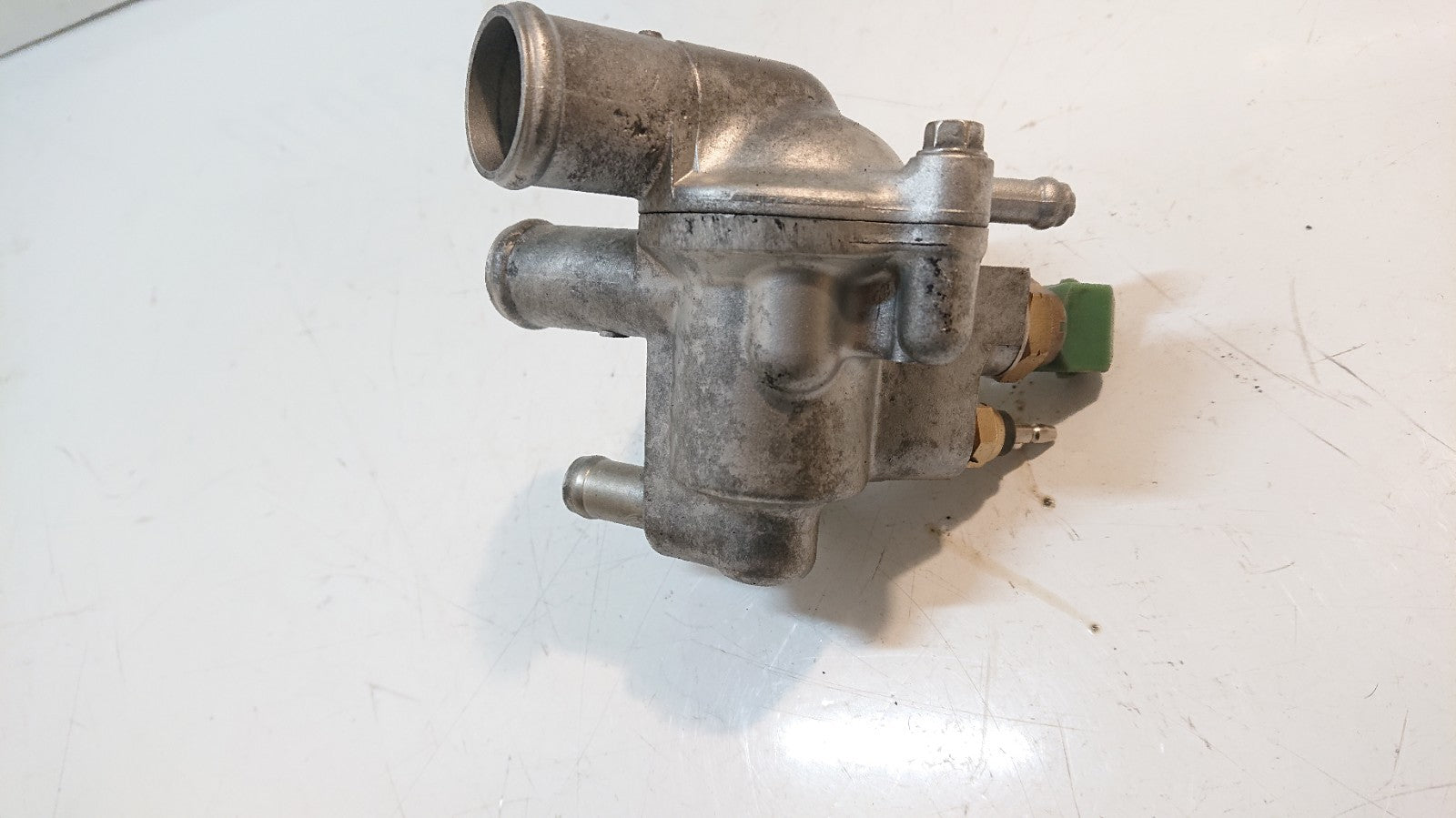 HONDA VTR1000 F FIRESTORM THERMOSTAT HOUSING